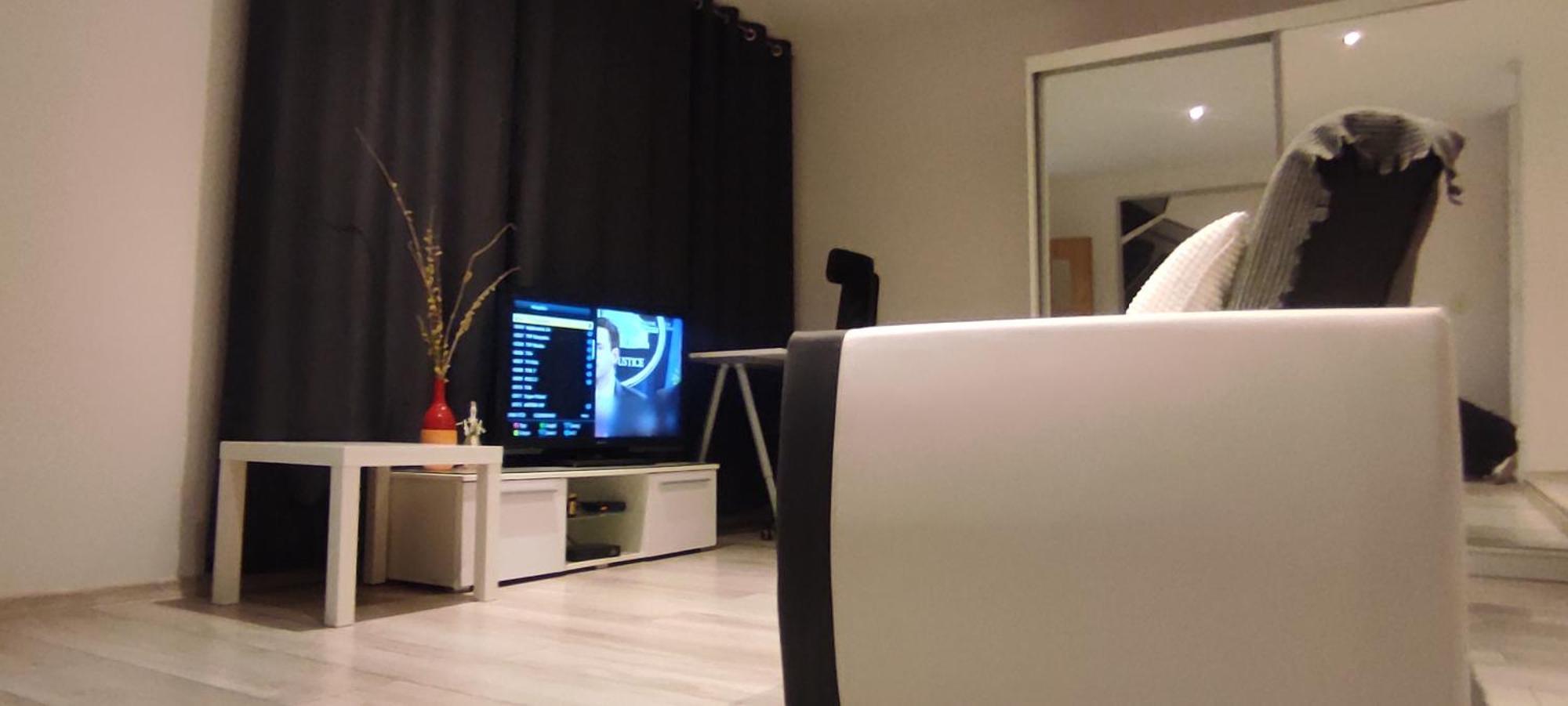 City Center Apartment 45M, 1 Bedroom And 1 Living Room With Kitchen Plus Bathroom, A Perfect Family Friendly Place Or For Home Office And A Longer Stay, A Proper Office Desk With Business Chair Provided, 100M From Market Square And Vistula River Grudziądz Dış mekan fotoğraf